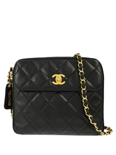 Pre-owned Chanel 1995 Cc Quilted Camera Bag In 黑色