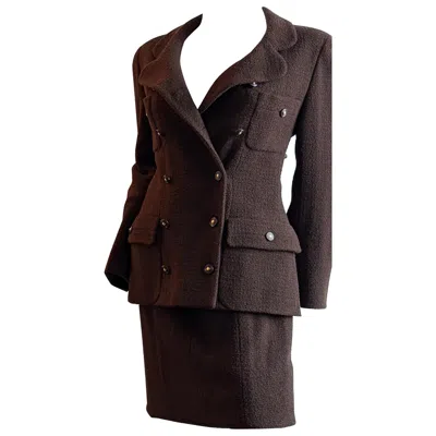 Pre-owned Chanel 1995  Vintage Runway Archival Chocolate Brown Tweed Boucle Suit Collection