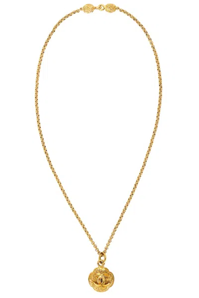Pre-owned Chanel 1995 Coco Mark Necklace In Gold