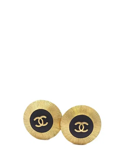 Pre-owned Chanel 1995 Gold Plated Cc Button Clip On Earrings Costume Earrings