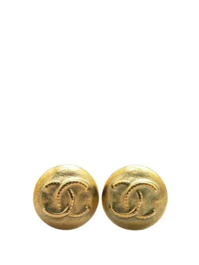 Pre-owned Chanel 1995 Gold Plated Cc Clip On Earrings Costume Earrings