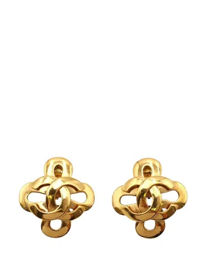 Pre-owned Chanel 1995 Gold Plated Cc Clover Clip On Earrings Costume Earrings