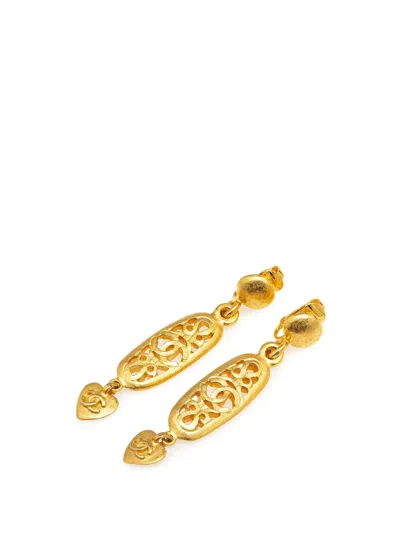 Pre-owned Chanel 1995 Gold Plated Cc Mini Heart Swing Clip On Earrings Costume Earrings