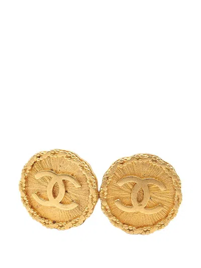 Pre-owned Chanel 1995 Gold Plated Cc Starburst Clip On Earrings Costume Earrings