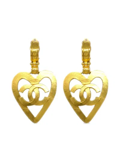 Pre-owned Chanel 1995 Heart Clip-on Drop Earrings In Gold