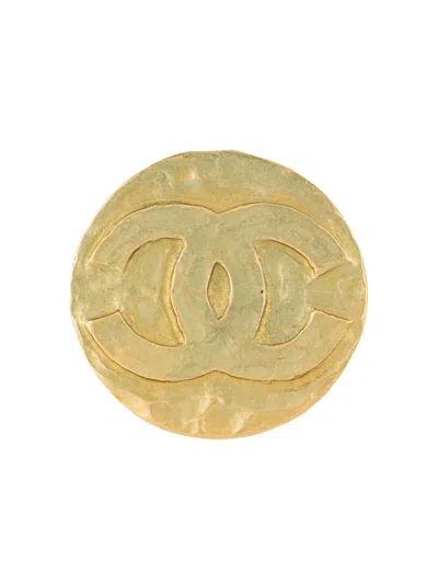Pre-owned Chanel 1995 Round Cc Brooch In Gold