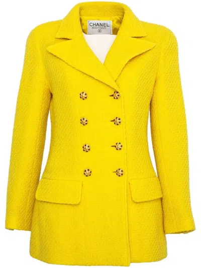 Pre-owned Chanel 1996-1997 Double-breasted Bouclé Jacket In Yellow