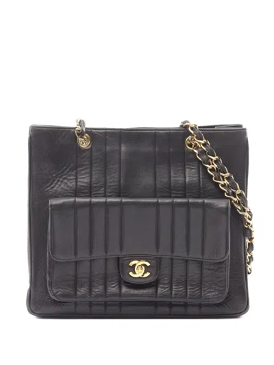 Pre-owned Chanel 1996-1997 Mademoiselle Chain Shoulder Bag In Black