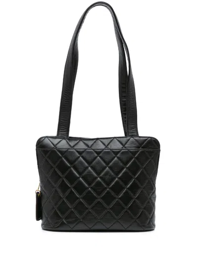 Pre-owned Chanel 1996-1997 Quilted Lambskin Shoulder Bag In Black
