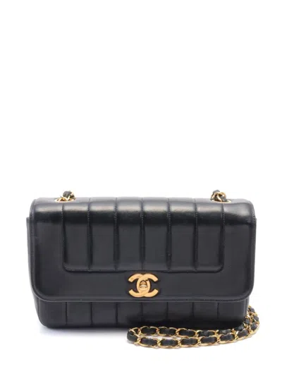 Pre-owned Chanel 1996-1997s Mademoiselle Shoulder Bag In 黑色