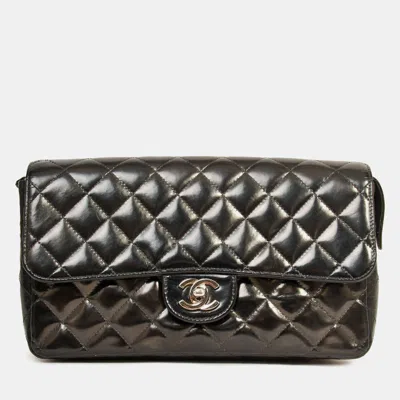 Pre-owned Chanel 1996-7 Black Quilted Leather Flap Zip Backpack (refurbished)