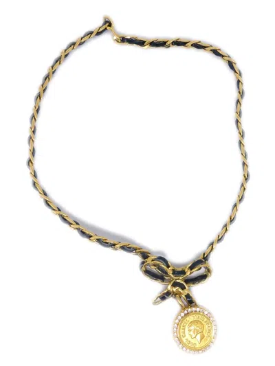 Pre-owned Chanel 1996 Bow Medallion Pendant Necklace In Gold