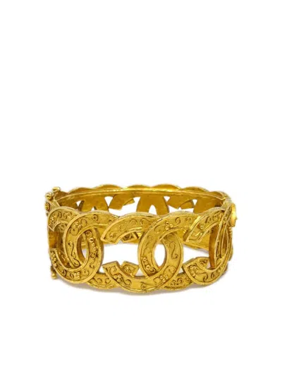 Pre-owned Chanel 1996 Bracelet Bangle In Gold
