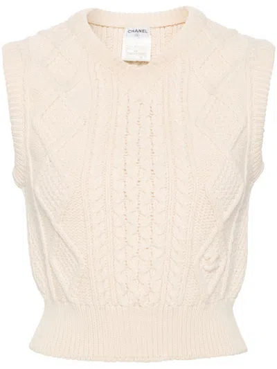 Pre-owned Chanel 1996 Cable-knit Wool Vest In Neutrals
