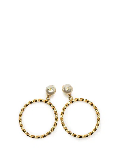 Pre-owned Chanel 1996 Cc Gold Plated Big Hoop Pearl Clip On Earrings Costume Earrings In White