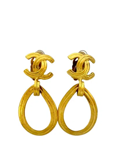 Pre-owned Chanel 1996 Cc Gold Plated Loop Drop Clip On Earrings Costume Earrings
