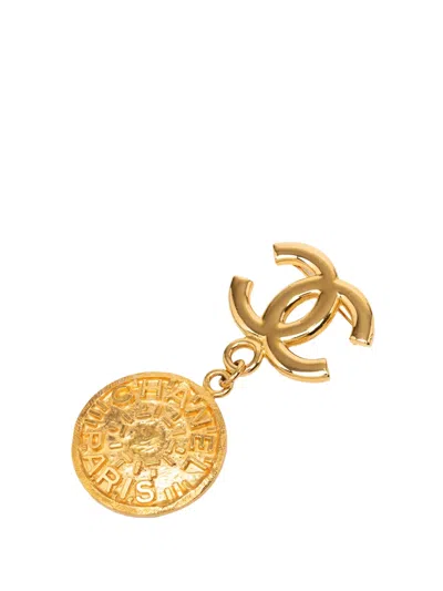 Pre-owned Chanel 1996 Cc Gold Plated Medallion Drop Pin Brooch Costume Brooch
