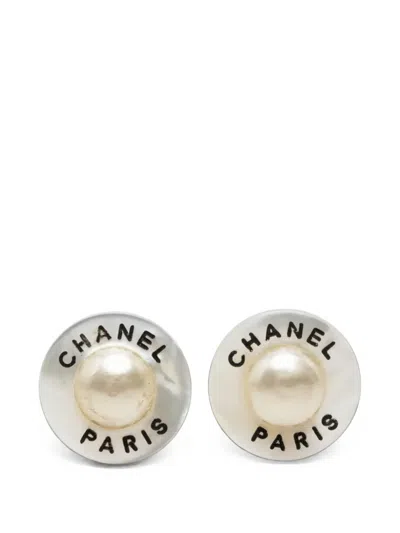 Pre-owned Chanel 1996 Cc Resin Faux Pearl Round Clip On Earrings Costume Earrings In White
