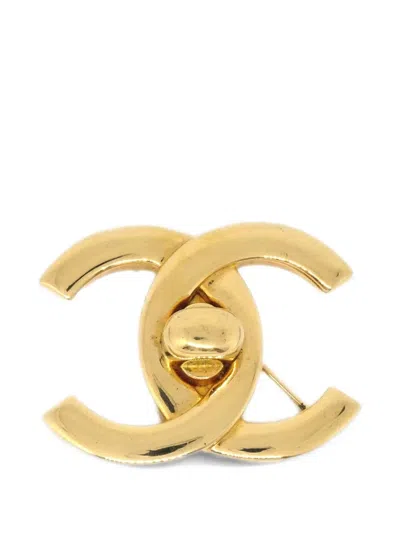 Pre-owned Chanel 1996 Cc-logo Brooch In Gold