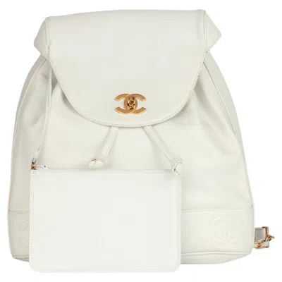 Pre-owned Chanel 1996 White Caviar Leather Vintage Logo Trim Classic Backpack