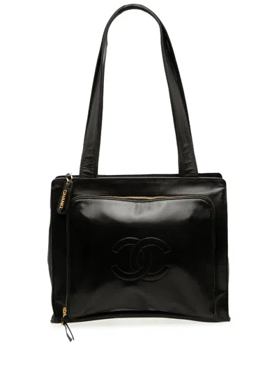 Pre-owned Chanel 1996-1997 Cc Lambskin Front Zip Pocket Tote Bag In Black
