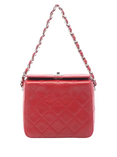 Pre-owned Chanel 1996-1997 Cc Quilted Lambskin Turnlock Vanity Bag Handbag In Red