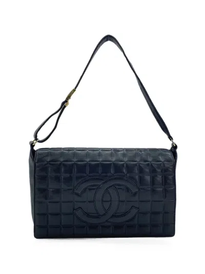 Pre-owned Chanel 1996-1997 Choco Bar Interlocking Cc Shoulder Bag In Black