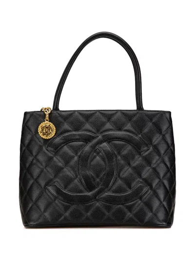 Pre-owned Chanel 1997-1999 Caviar Medallion Tote Bag In 黑色