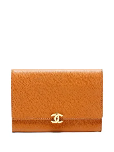 Pre-owned Chanel 1997-1999 Cc Logo Bi-fold Wallet In Brown