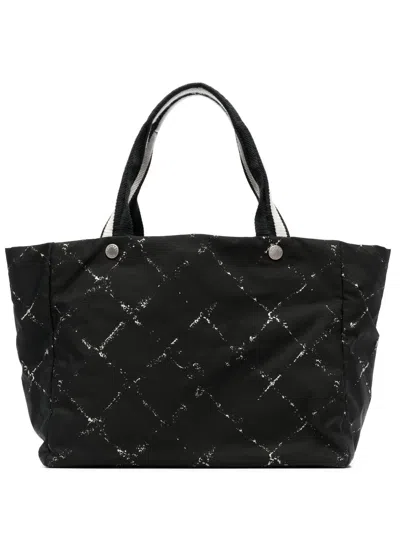 Pre-owned Chanel 1997-1999 Diamond-print Tote Bag In Black