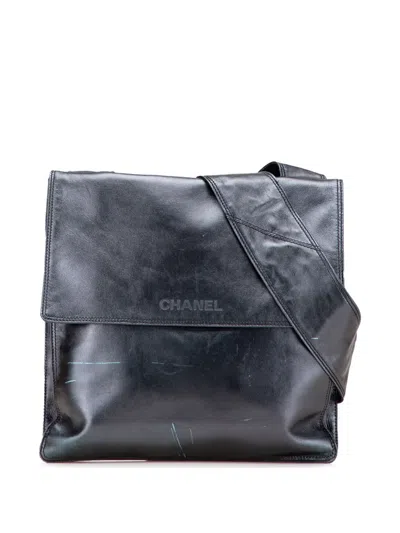 Pre-owned Chanel 1997-1999 Lambskin Messenger Bag Crossbody Bag In Black