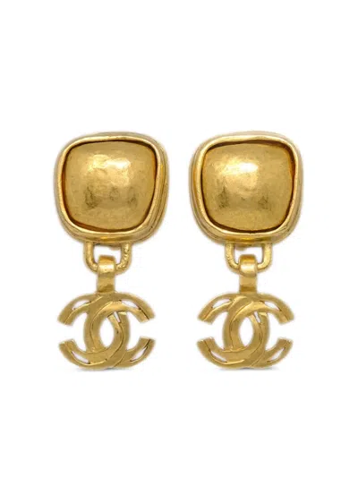 Pre-owned Chanel 1997 Cc-dangle Clip-on Earrings In Gold
