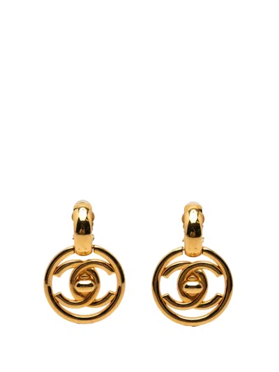 Pre-owned Chanel 1997 Cc Gold Plated Turnlock Swing Clip On Earrings Costume Earrings