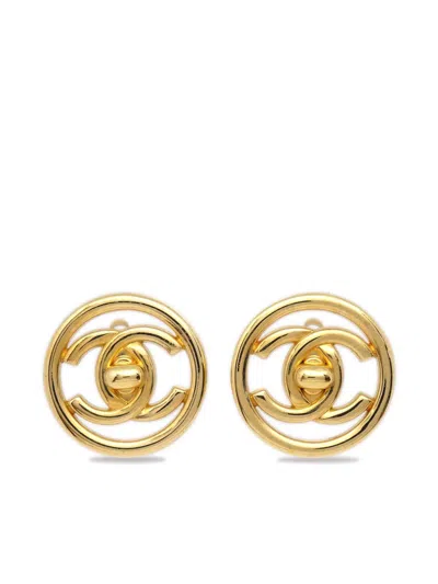 Pre-owned Chanel 1997 Cc Turn-lock Clip-on Earrings In Gold
