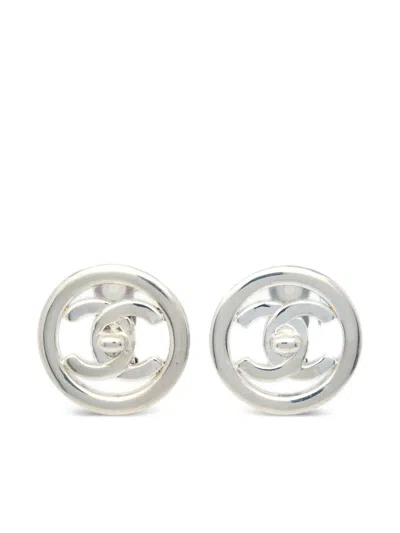 Pre-owned Chanel 1997 Cc Turn-lock Clip-on Earrings In Silver