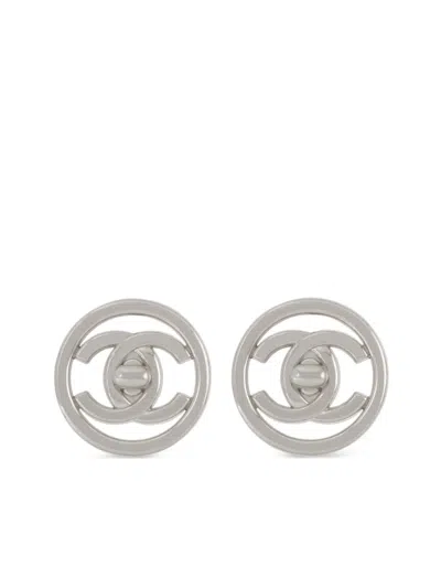 Pre-owned Chanel 1997 Cc Turnlock Clip-on Earrings In Silver