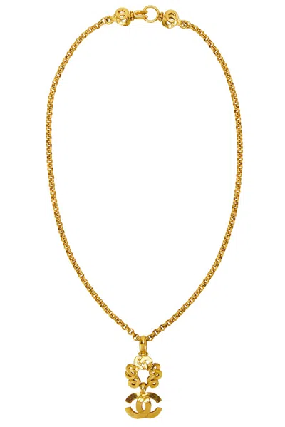Pre-owned Chanel Coco Mark Pendant Necklace In Gold