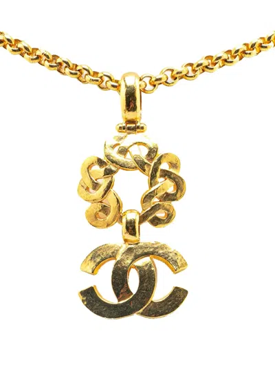 Pre-owned Chanel 1997 Gold Plated Cc Flower Pendant Necklace Costume Necklace
