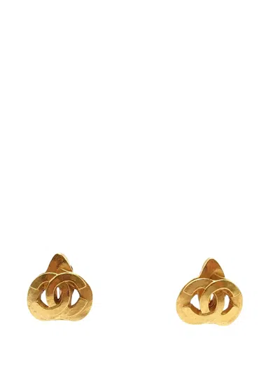 Pre-owned Chanel 1997 Gold Plated Cc Heart Clip On Earrings Costume Earrings