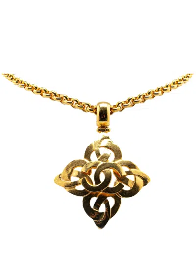 Pre-owned Chanel 1997 Gold Plated Cc Pendant Necklace Costume Necklace
