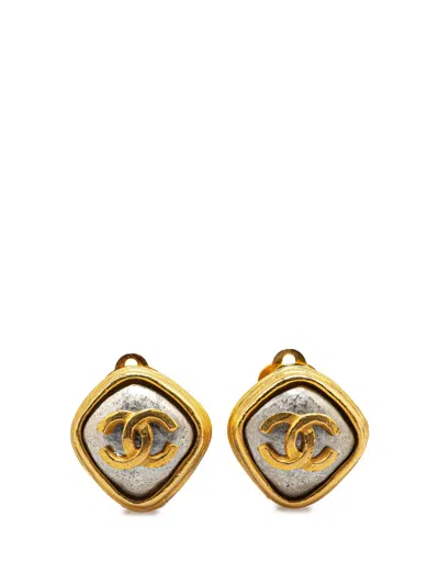 Pre-owned Chanel 1997 Gold Plated Cc Rhombus Clip On Earrings Costume Earrings