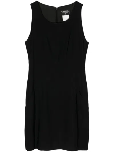 Pre-owned Chanel 1997 Round-neck Sleeveless Dress In Black