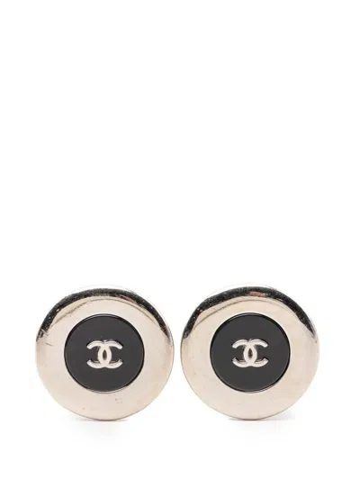 Pre-owned Chanel 1997 Silver Plated And Enamel Cc Button Clip On Earrings Costume Earrings