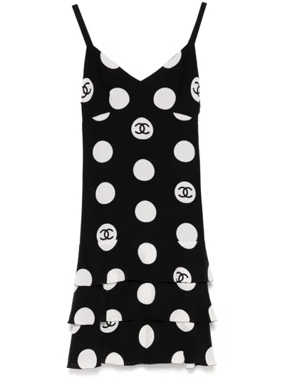 Pre-owned Chanel 1997 Sleeveless Dress In Black