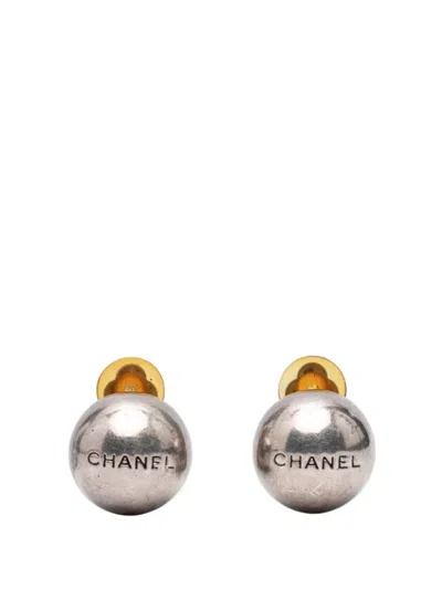 Pre-owned Chanel 1998 Silver Plated Logo Ball Clip On Earrings Costume Earrings