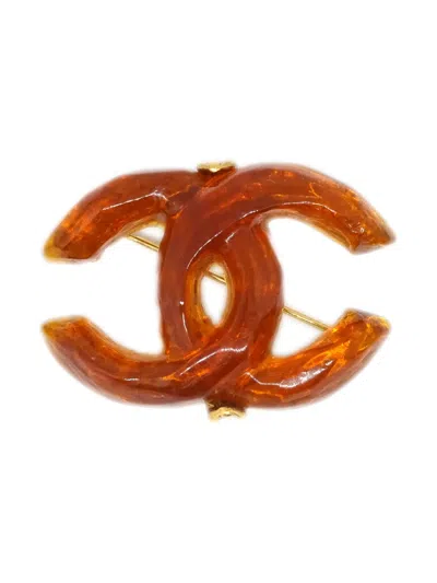 Pre-owned Chanel 1999 Cc Logo Brooch In Brown