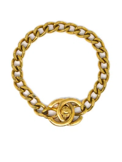 Pre-owned Chanel 1999 Cc Turn-lock Bracelet In Gold