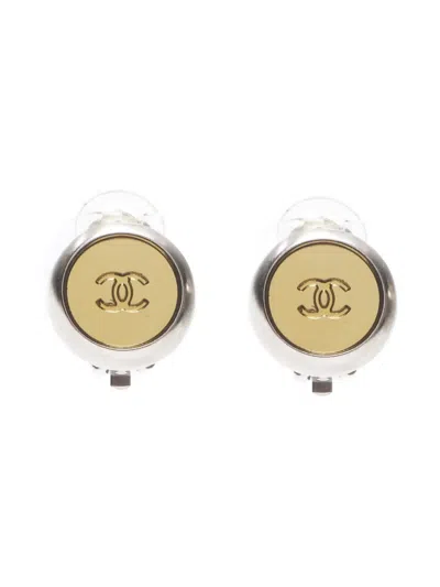 Pre-owned Chanel 1999 Coco Mark Clip-on Earrings In Silver