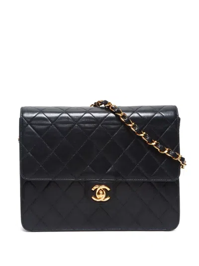 Pre-owned Chanel 2000-2001 Half Flap Shoulder Bag In Black