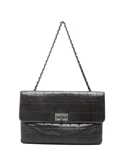 Pre-owned Chanel 2000-2002 2.55 Chocolate Bar Quilted Tote Bag In Brown